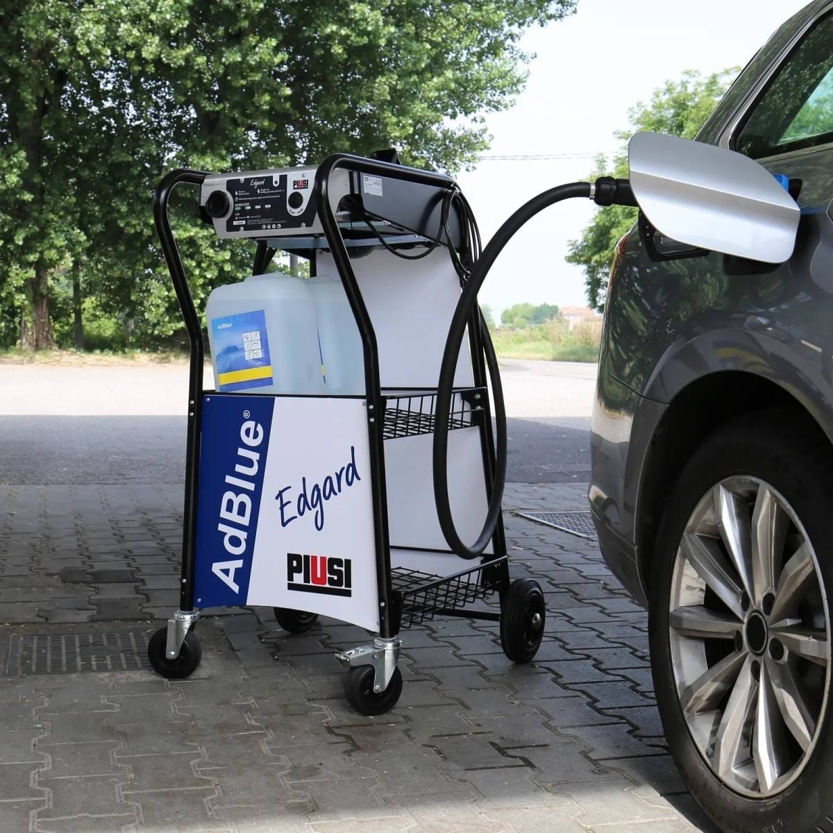 EDGAR- KIT MOBIL PENTRU REUMPLERE AUTOTURISME ȘI VEHICULE COMERCIALE CU AdBlue® PIUSI